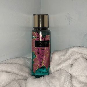 Victoria’s Secret Goddess Fragrance Mist